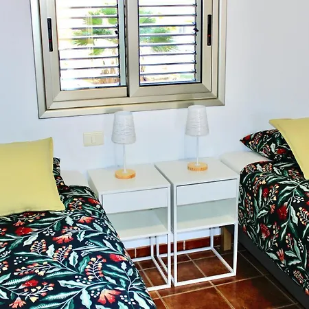 2bdr And 2bath El Cabezo Apartment El Medano (Tenerife)